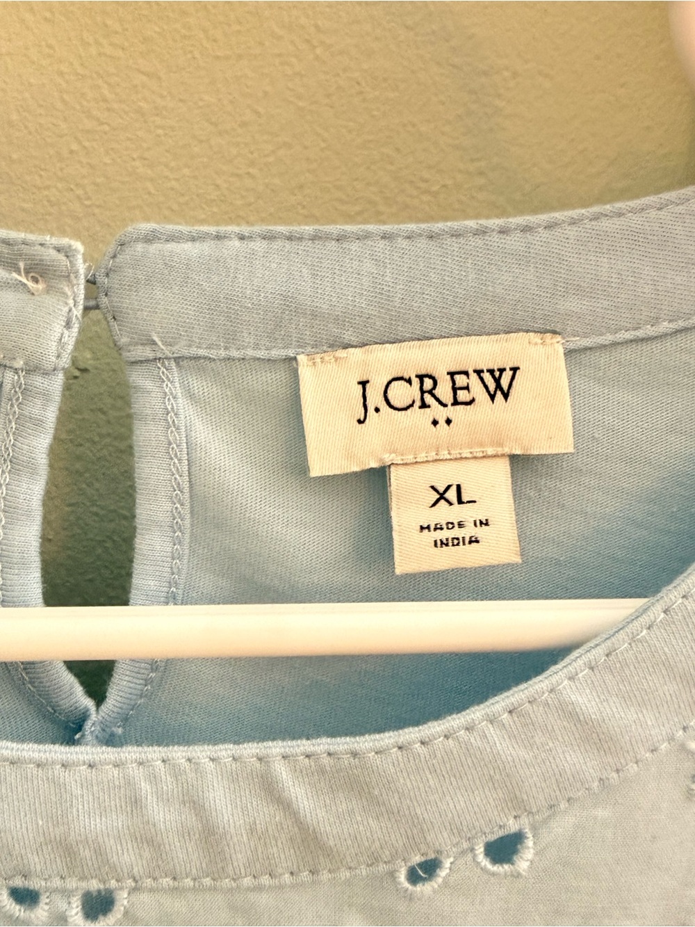 J. Crew Women’s ' Light Blue Eyelet Long-Sleeve Top XL - Picture 2 of 4